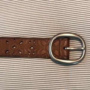 Brown western style belt, Women’s size Small